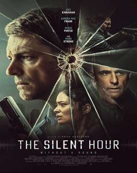 Scenă din The Silent Hour 2024 film online subtitrat hd cu detectivul și martorul într-o confruntare cu ucigașii.