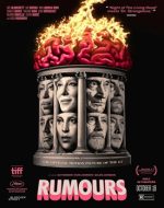 Scenă din Rumours 2024 online subtitrat, liderii se aventurează prin pădure în căutarea unei soluții la o criză globală.